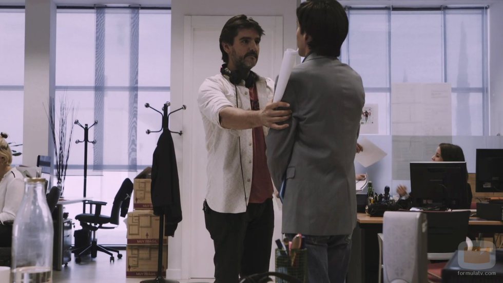 Antonio Hortelano y Manuel Feijoo hablan en el último capítulo de la primera temporada de 'Colegas'