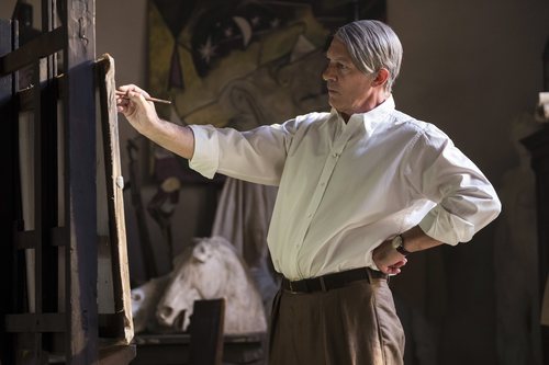 Pablo Picasso pinta en la segunda temporada de 'Genius'