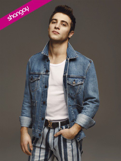 El actor Pol Monen posa en una sesión de fotos para la revista Shangay