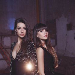 Aitana Ocaña y Ana Guerra, juntas en la promoción de 'Lo malo'