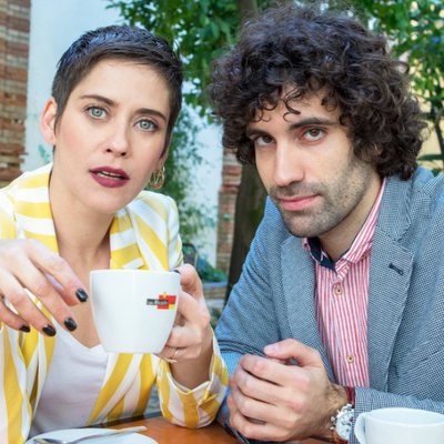 Posado de Yago y Carmen para la cuarta temporada de 'Allí abajo'