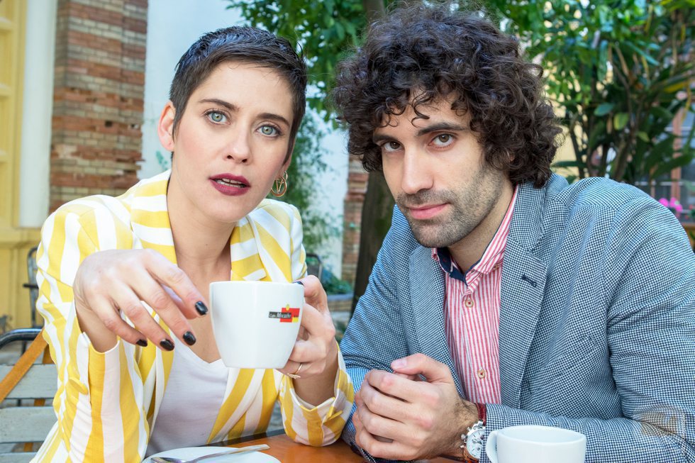 Posado de Yago y Carmen para la cuarta temporada de 'Allí abajo'