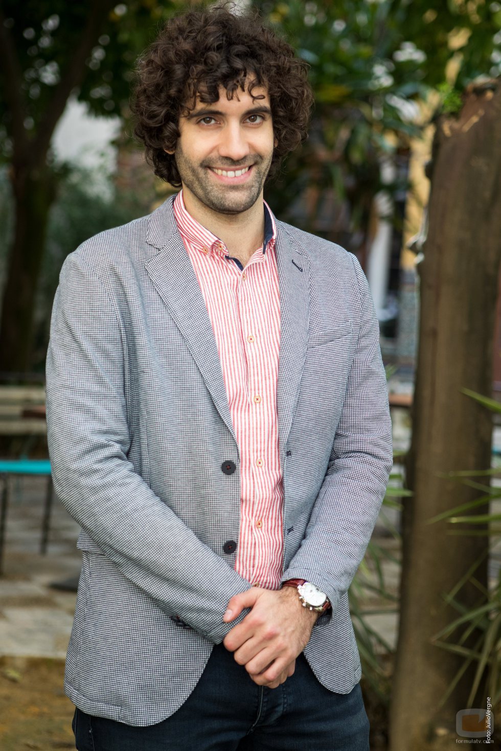 Yago posa para la cuarta temporada de 'Allí abajo'