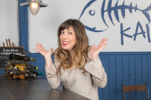 Elisa Lledó posa para la cuarta temporada de 'Allí abajo'