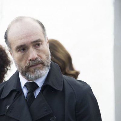 Odiseo Bichir es Velasco en 'Fugitiva'