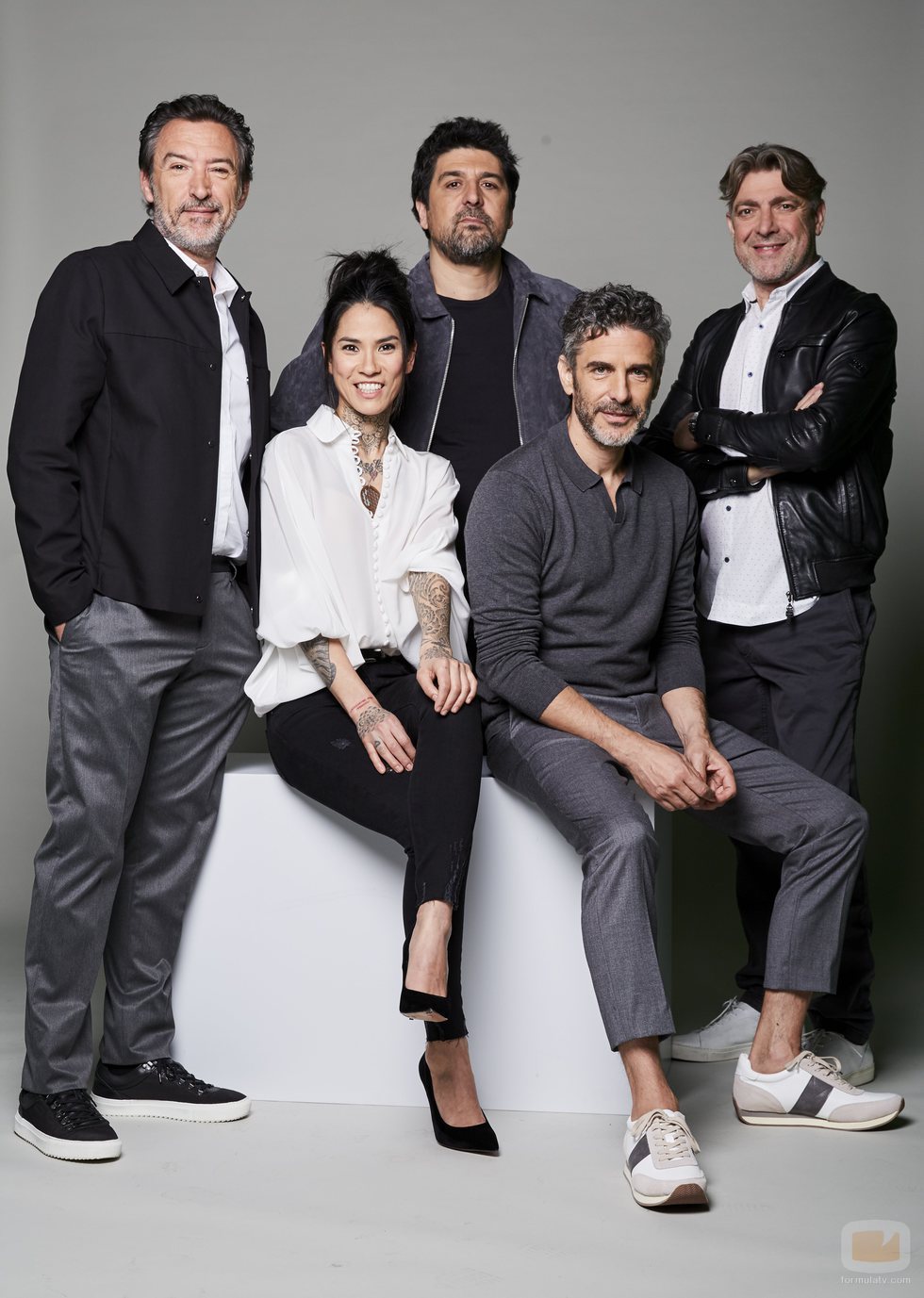 Cesc Gay junto al elenco de 'Félix'