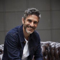 Leonardo Sbaraglia posa en las imágenes promocionales de 'Félix'