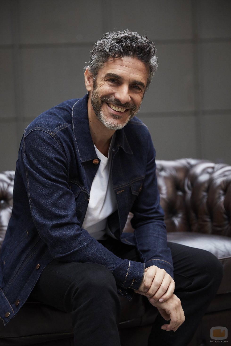Leonardo Sbaraglia posa en las imágenes promocionales de 'Félix'