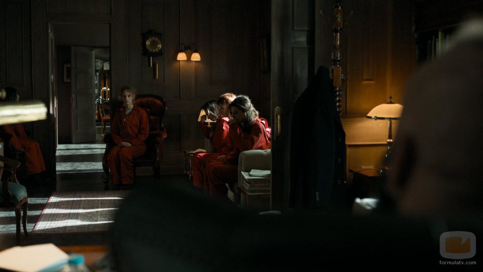 Parte de las rehenes en el 1x02 de 'La Casa de Papel'