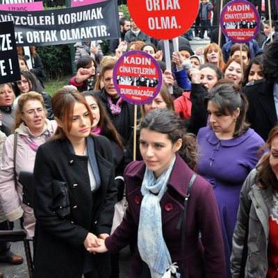 Fatmagül recibe el apoyo de Metlem y de la sociedad en la segunda temporada de 'Fatmagül'