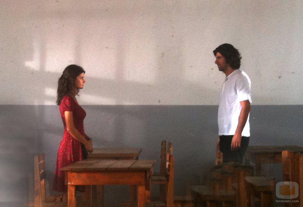 Los protagonistas, frente a frente en 'Fatmagül'