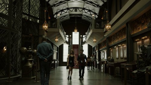 Tokio y Río visitan la Fábrica Nacional de Moneda y Timbre en el 1x05 de 'La Casa de Papel'