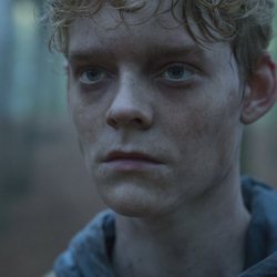 Lucas Lynggard Tønnesen es Rasmus, uno de los protagonistas de 'The Rain'