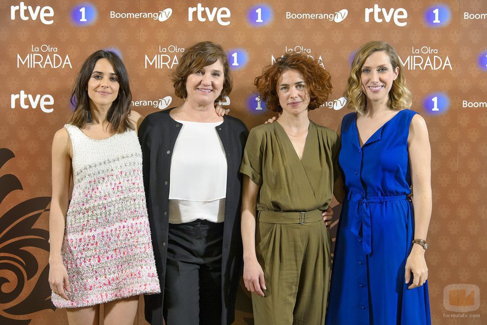 Macarena García, Ana Wagner, Patricia López Arnaiz y Cecilia Freire en la presentación de 'La otra mirada'