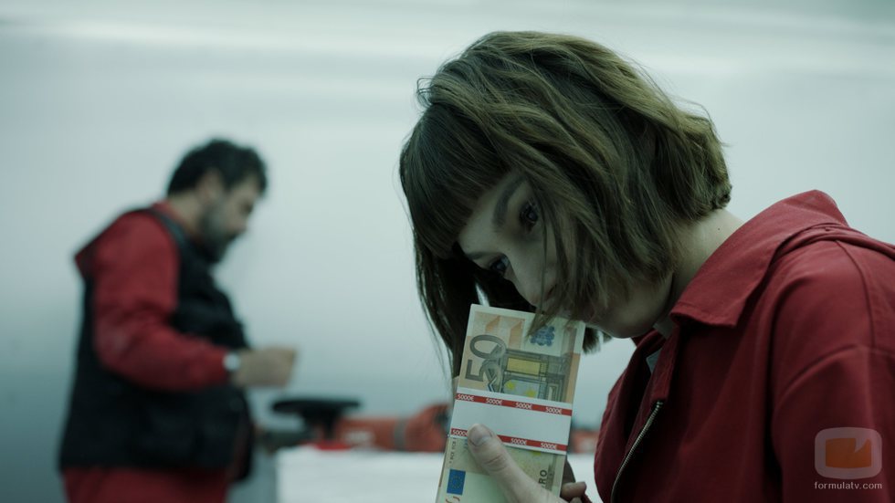 Moscú y Tokio es una de las cámaras que guardan los billetes en el 1x06 de 'La Casa de Papel'