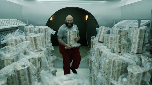 Los fajos de billetes siguen aumentando en el 1x10 de 'La Casa de Papel'