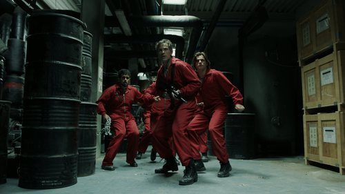 Berlín y un grupo de rehenes armados en el 1x08 de 'La Casa de Papel'