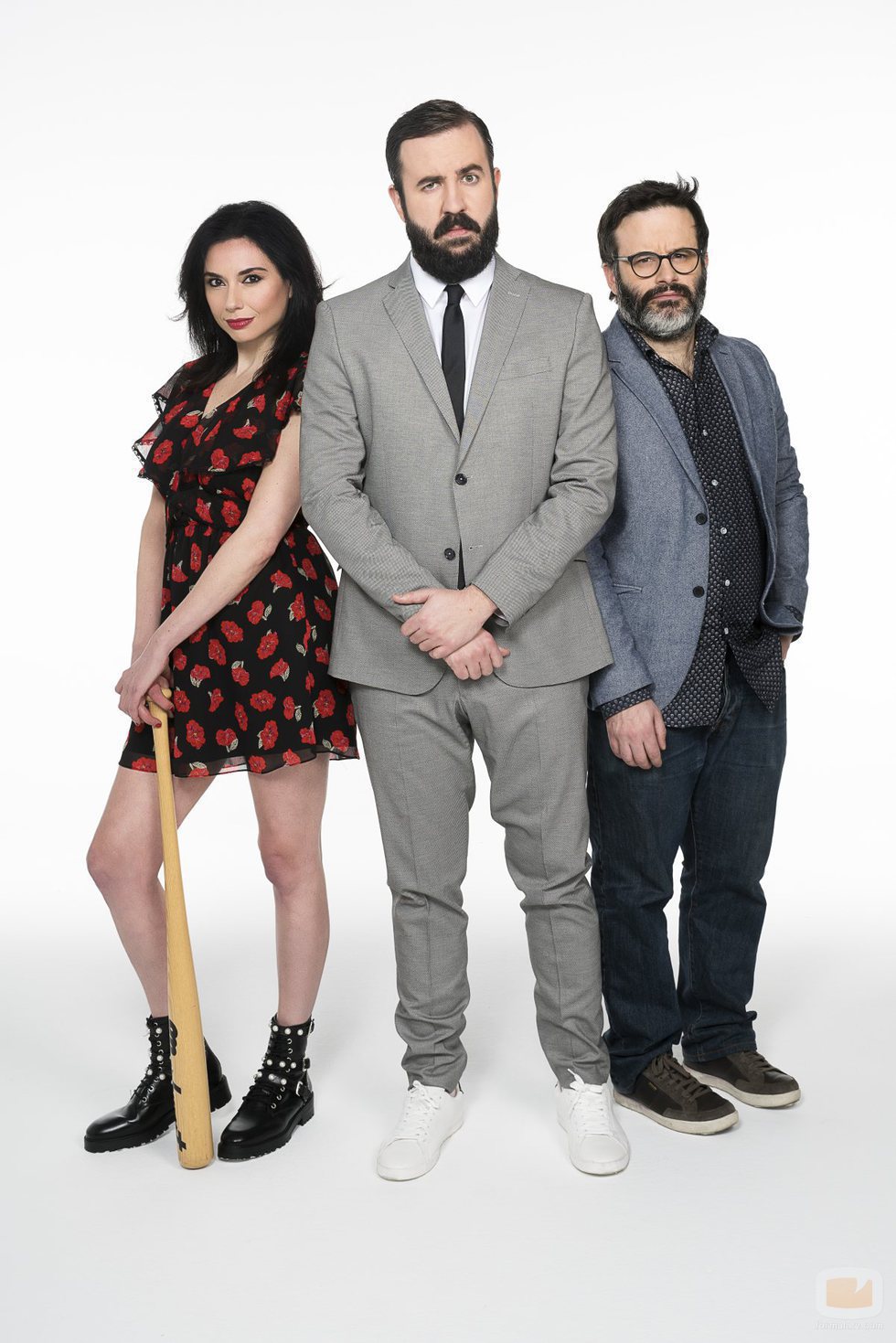 Marta Flich, Antonio Castelo y Edu Galán posan para la tercera entrega de 'CCN: Comedy Central News'