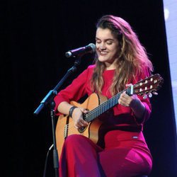 Amaia cantando en la ESPreParty 2018