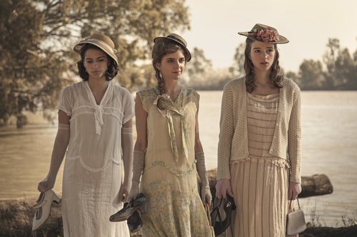 Las alumnas de las academia de señoritas de 'La otra mirada'