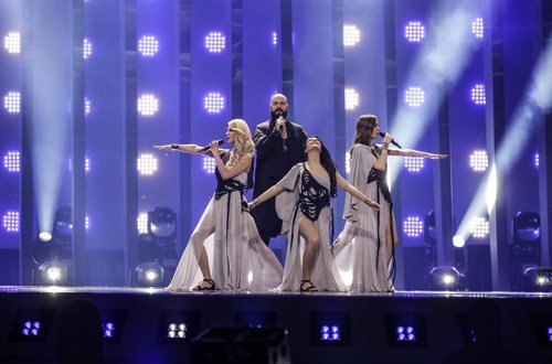 Los representantes de Serbia, Sanja Ilic & Balkanika, en su primer ensayo de Eurovisión 2018
