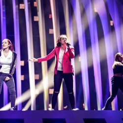Jessika y Jenifer Brening, representantes de San Marino, en su primer ensayo de Eurovisión 2018