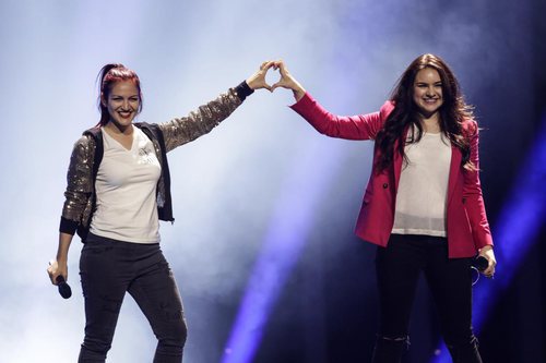 Las representantes de San Marino, Jessica y Jenifer, en su primer ensayo de Eurovisión 2018