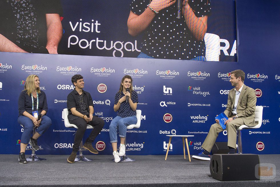 Ana María Bordas, Alfred y Amaia en la primera rueda de prensa de España en Eurovisión 2018