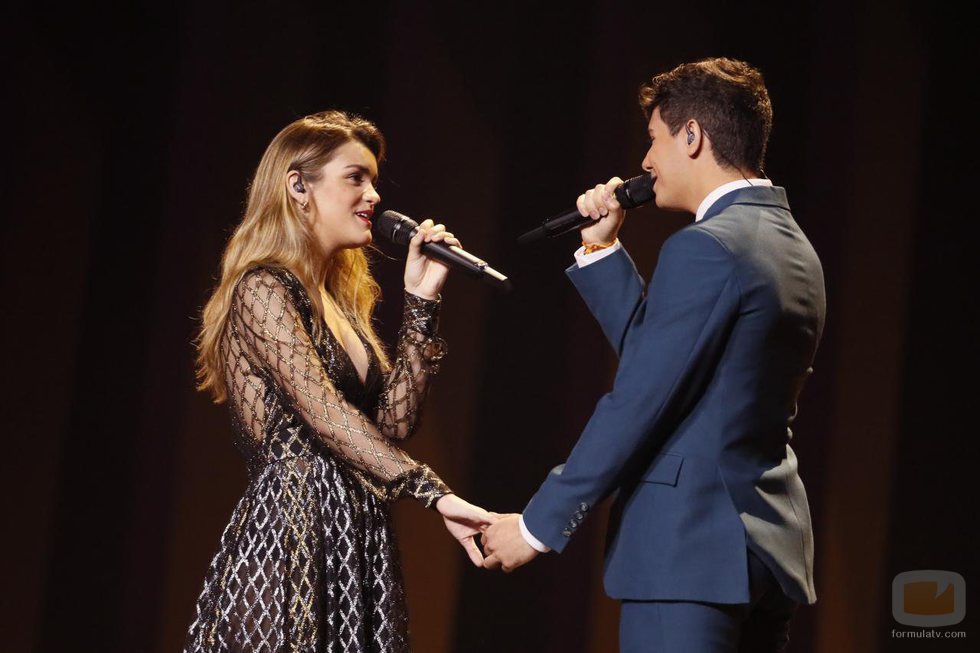 Alfred y Amaia se agarran de la mano durante el segundo ensayo de Eurovisión 2018