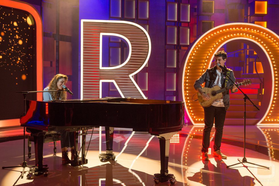 Alfred y Amaia intepretan "Tu canción" en 'La noche de Rober'