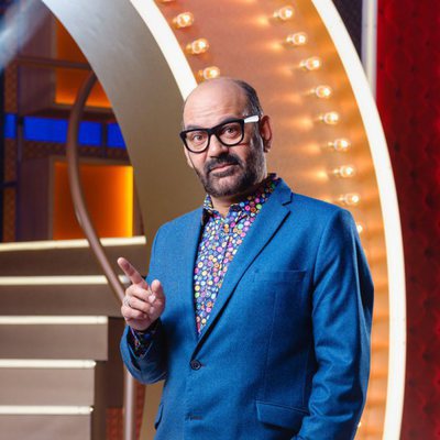José Corbacho, colaborador de 'La noche de Rober', posa en el plató
