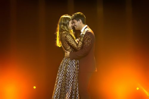 Almaia bailan durante el último ensayo general de Eurovisión 2018