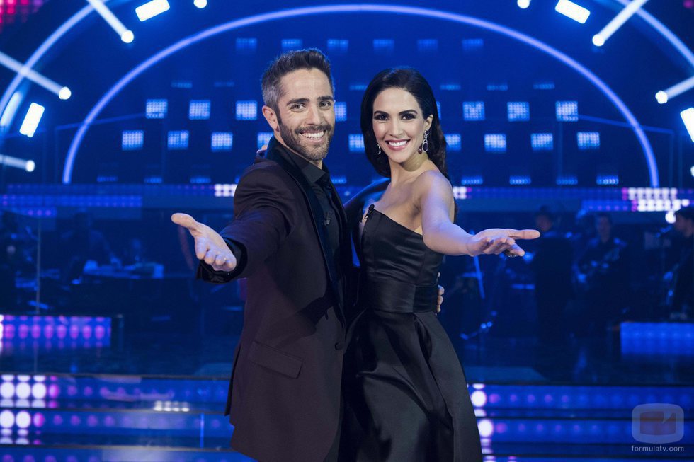 Roberto Leal y Rocío Muñóz, presentadores de 'Bailando con las estrellas'