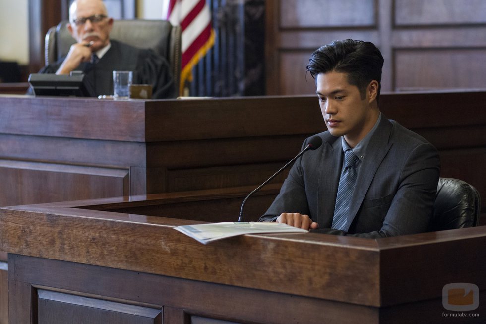 Zach declara en el juzgado en la segunda temporada de 'Por 13 razones'