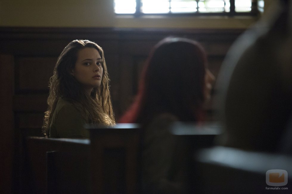 Hannah Baker en el juzgado en la segunda temporada de 'Por 13 razones'