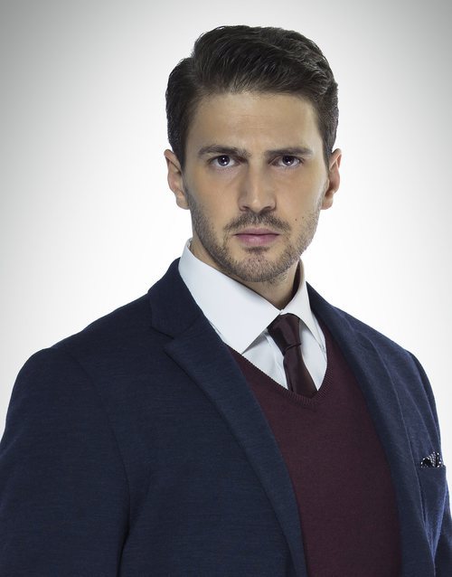 Emre Kizilirmak es Levent Inanç en  'Amor de contrabando'