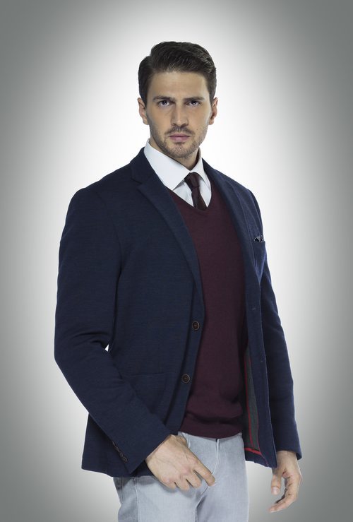 Emre Kizilirmak en 'Amor de contrabando'