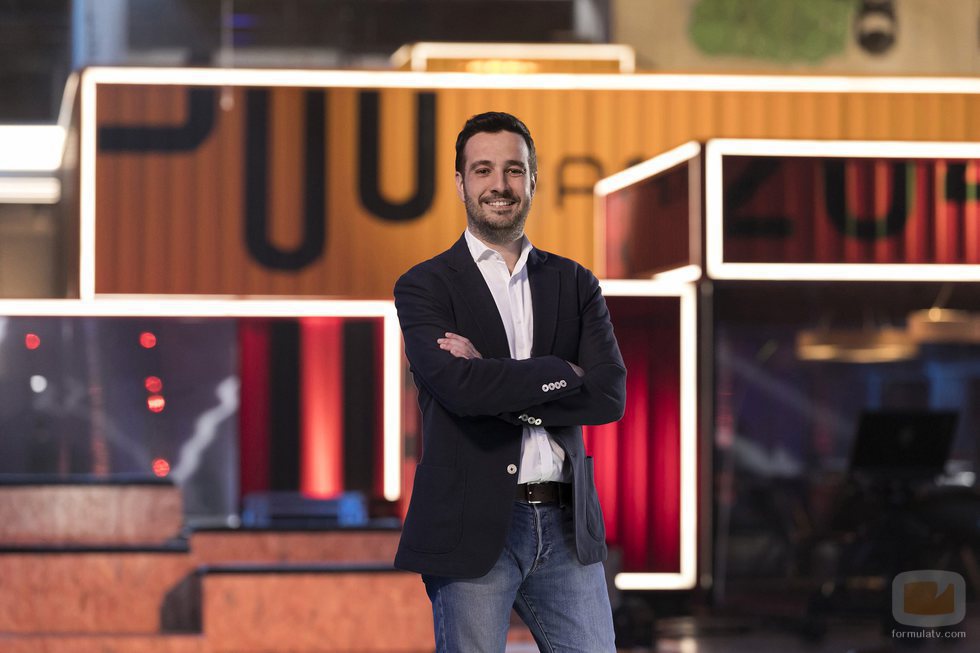 Álvaro Díaz, Director General de Zeppelin TV, en la Escuela de 'Fama a bailar'