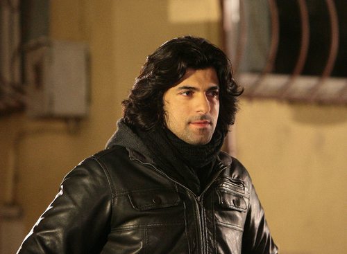 Engin Akyürek como Kerim Ilgaz en la segunda temporada de 'Fatmagül'