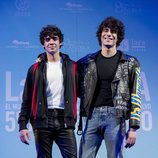 Javier Calvo y Javier Ambrossi en la presentación de "La Llamada"