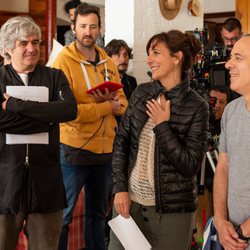 Malena Alterio y Javier Gutiérrez protagonistas de 'Vergüenza' grabando la segunda temporada
