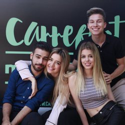 Raoul, Nerea, Agoney y Mimi posan frente al cartel del Carrefest Music Talent 2018