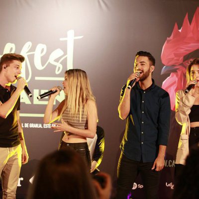 Raoul, Mimi, Nerea y Agoney cantando en la presentación del Carrefest Music Talent 2018