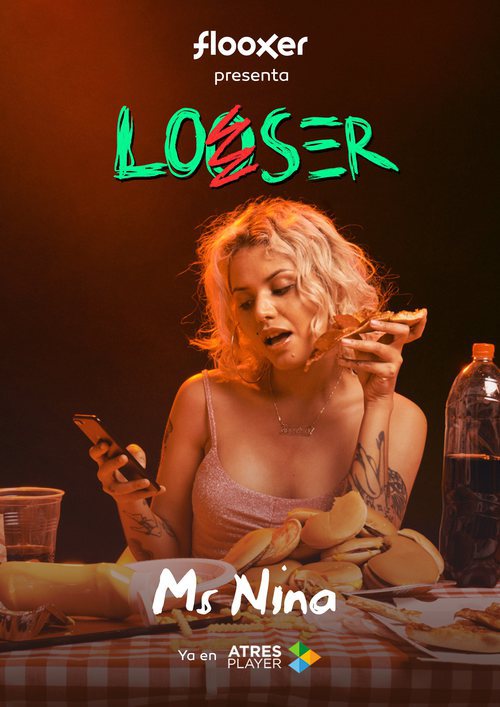 Ms Nina en 'Looser', la serie de Soy una pringada