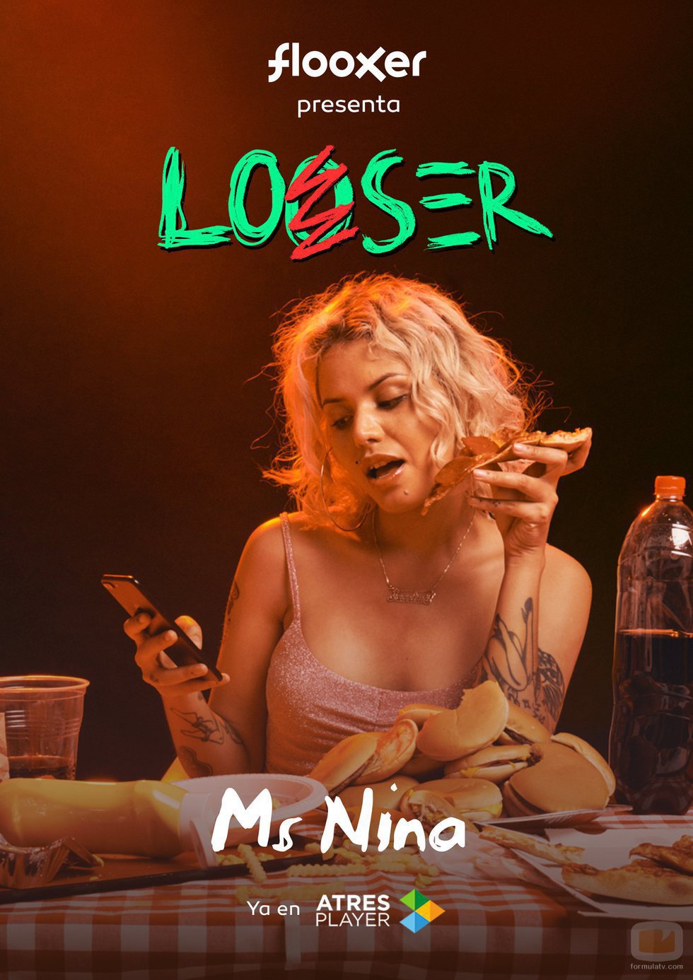 Ms Nina en 'Looser', la serie de Soy una pringada