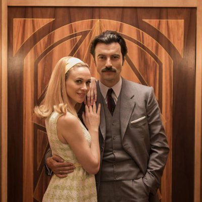 Marta Hazas y Javier Rey, protagonistas de la segunda temporada de 'Velvet coleccion'