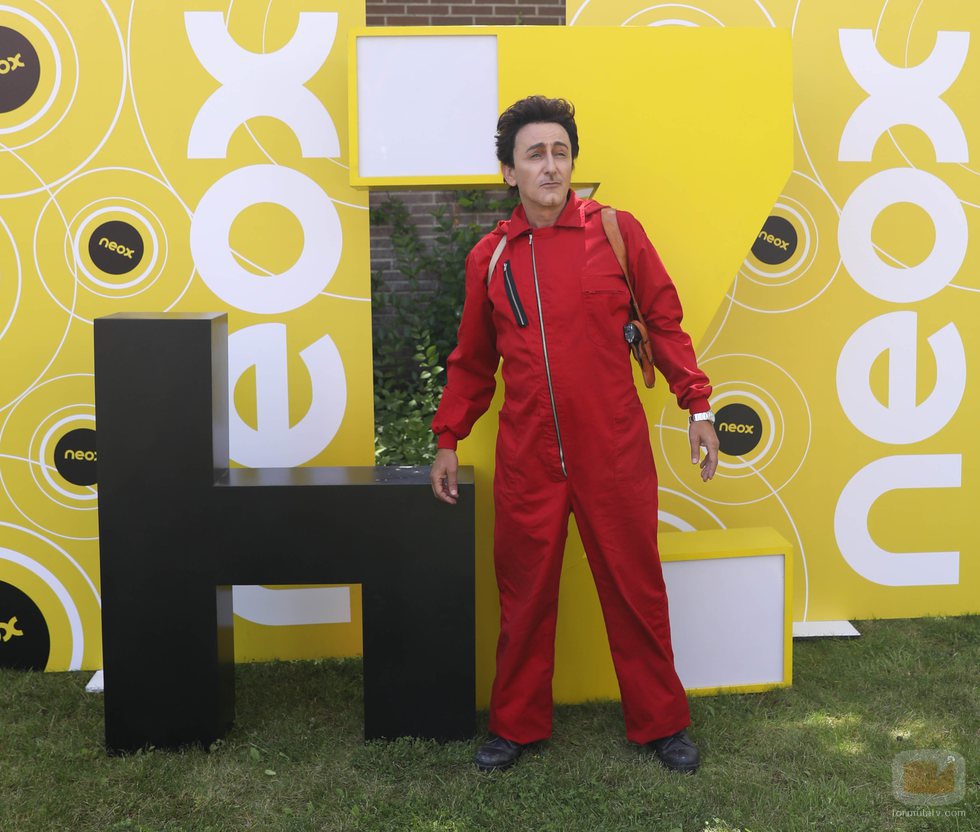 David Fernández caracterizado de 'La Casa de Papel' en la presentación de 'Homo Zapping'