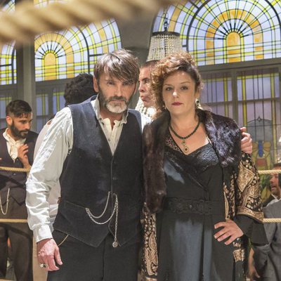 Fernando Tejero y Estefanía de los Santos actúan en la serie 'El Continental'