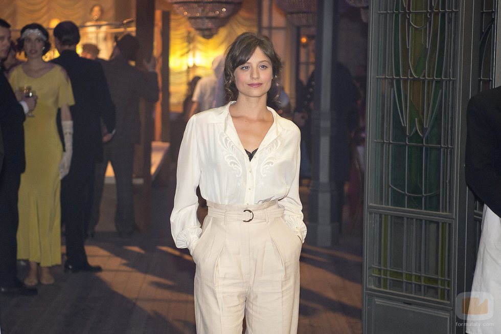 Michelle Jenner es la protagonista de 'El Continental'