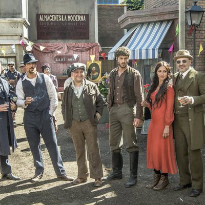 Parte del elenco de 'El Continental'